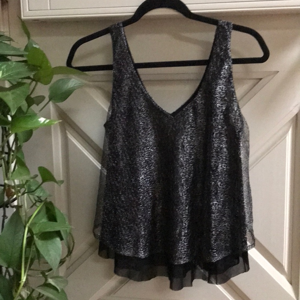 Flowy crop top